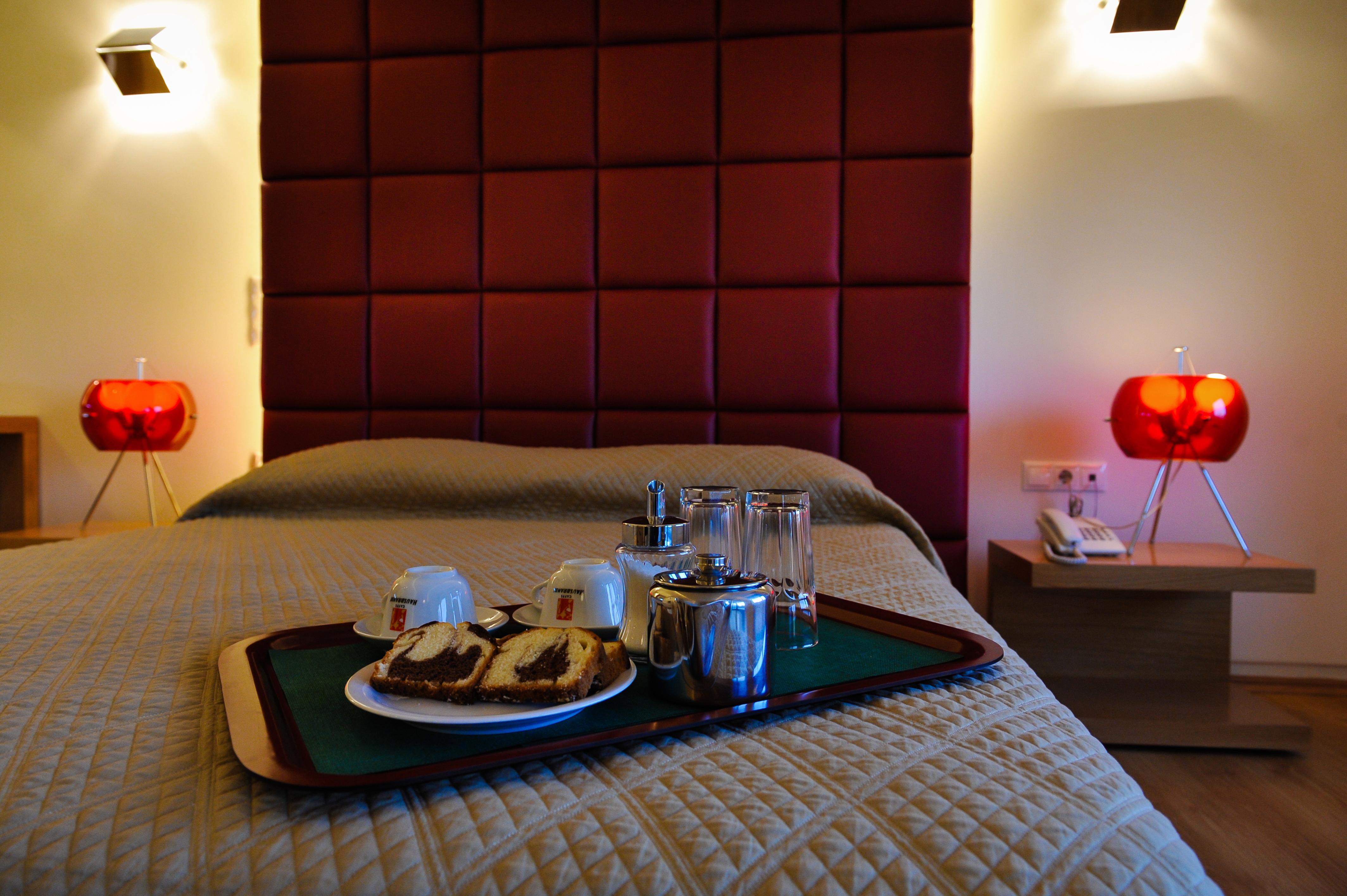 Kleopatra Inn Месіні Екстер'єр фото